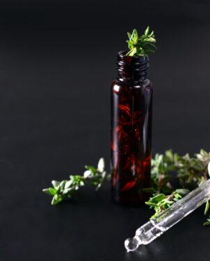 essential oils, thyme, alternative